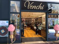 门面-VENCHI 闻绮(上海佛罗伦萨小镇店)