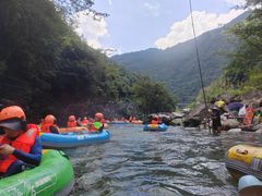 -雅鲁激流探险漂流