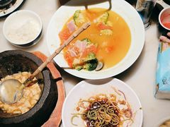 -绿茶餐厅(松江万达店)
