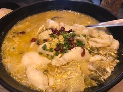 无刺酸菜鱼-好人民间小吃·番茄鱼酸菜鱼(木渎悠方店)