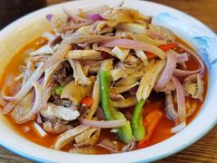椒麻鸡小份-乡村馕坑肉·烧烤·新疆菜·本地人更爱吃(阿勒泰首店)