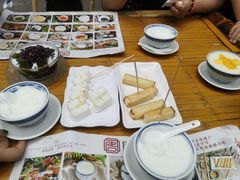 -周大娘牛乳(旧寨古村总店)
