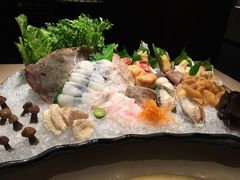 -余欢领鲜火锅(新街口店)