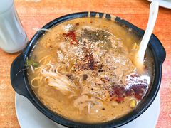 -曹宝林砂锅麻辣烫(星光路店)