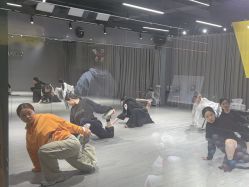 -卡门舞蹈