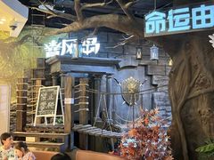 -暴风岛沉浸式体验馆(百联世纪店)