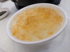 水牛奶炖桃胶-新灿记大酒楼