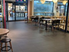 大堂-麦当劳(庐山服务区店)