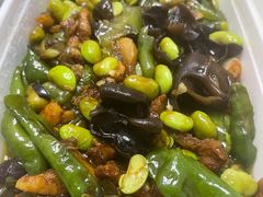 -小菜园新徽菜(镇江京口吾悦店)