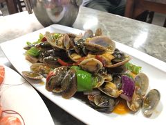 -四川小胡子海鲜(丁村万人海鲜广场店)