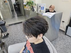 -东梵造型·烫发染发接发连锁SALON