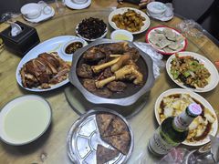 -聚首堂·特色小吃·肘子(什刹海德胜门店)