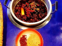 -马路边边串串香(延庆环球新意广场店)