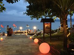 -亚龙湾喜来登·美景台大堂吧