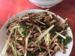 -明月食府(二区干二路店)