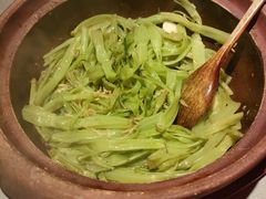 野山椒花肉啫通菜梗-啫神·广州地标美食(北京路店)