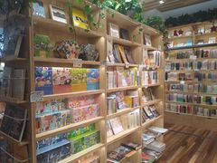 -猫的天空之城概念书店(印象城购物中心店)