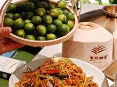 -烹然四季椰子鸡火锅(姚家园万象汇店)