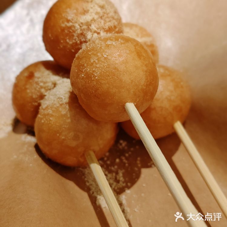 一间被湘菜耽误的甜品店