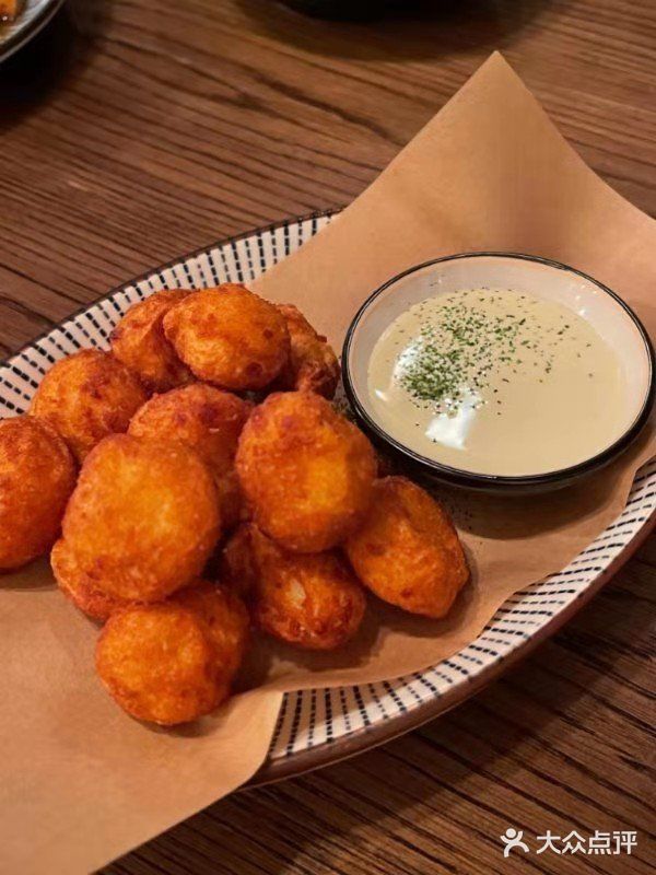 一家特色和口味兼具的日式私藏小酒馆