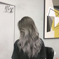 -变画·发型STUDIO