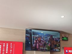 -阿婆情腊排骨火锅(金虹路店)