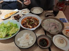 -叁煨蹄花·下饭盐帮菜(人民广场店)