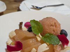 -LESCEDARS Brasserie Bistro香柏树