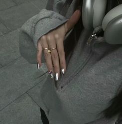 -RL Nail·瑞丽美甲美睫品牌原创店