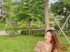 -URBAN REVIVO(佛山南海万达广场店)