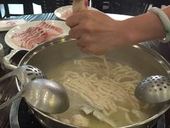 -正能量脆肉鲩火锅