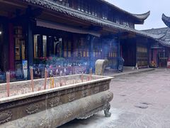-峨眉山报国寺