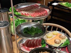 -青瓦炭韩潮烤肉(花园道店)