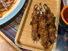 -乡村馕坑肉·烧烤·新疆菜·本地人更爱吃(阿勒泰首店)