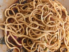 -老鼎万春卤菜(五代传承创始老店)