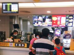 -麦当劳(十字街店)