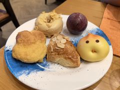 -亚龙湾希尔顿自助餐厅·海鲜·烧烤·沙滩BBQ·现场乐队