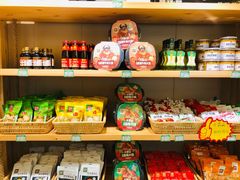 零售区-锅圈食汇火锅烧烤食材超市(黄浦江路店)