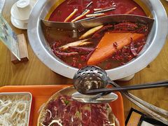 -黔哆哆地摊酸汤火锅(清湖店)