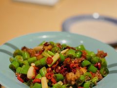 -八府香鸭·啫啫煲(华山路店)