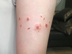 -729CLUB美式风格纹身店