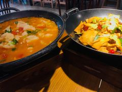 -苗小坛酸汤鱼(酒仙桥店)