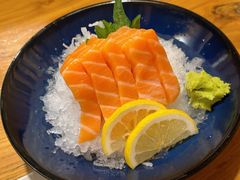 三文鱼刺身-三渡居酒屋