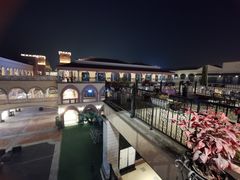 -首创奥特莱斯(西安店)