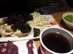 -牛很鲜潮汕牛肉火锅(朝晖路店)