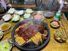 -正南齊北重庆老火锅(光华村直营店)