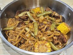 -内蒙焖面大盆骨餐馆(山大路店)