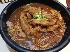 -渝是乎酸菜鱼·川渝小炒(新世界百货望京店)