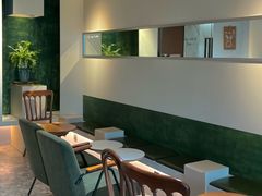 -luutosa  cafe & tea 鹿兔山