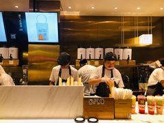 -奈雪的茶(湖滨银泰in77C区PRO店)